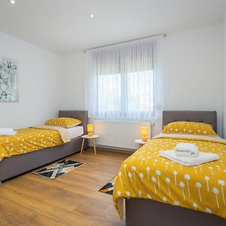 Lumalu Apartment Galižana Екстериор снимка