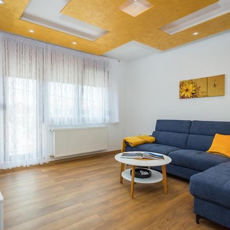 Lumalu Apartment Galižana Екстериор снимка