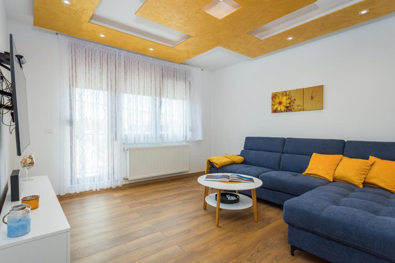 Lumalu Apartment Galižana Екстериор снимка