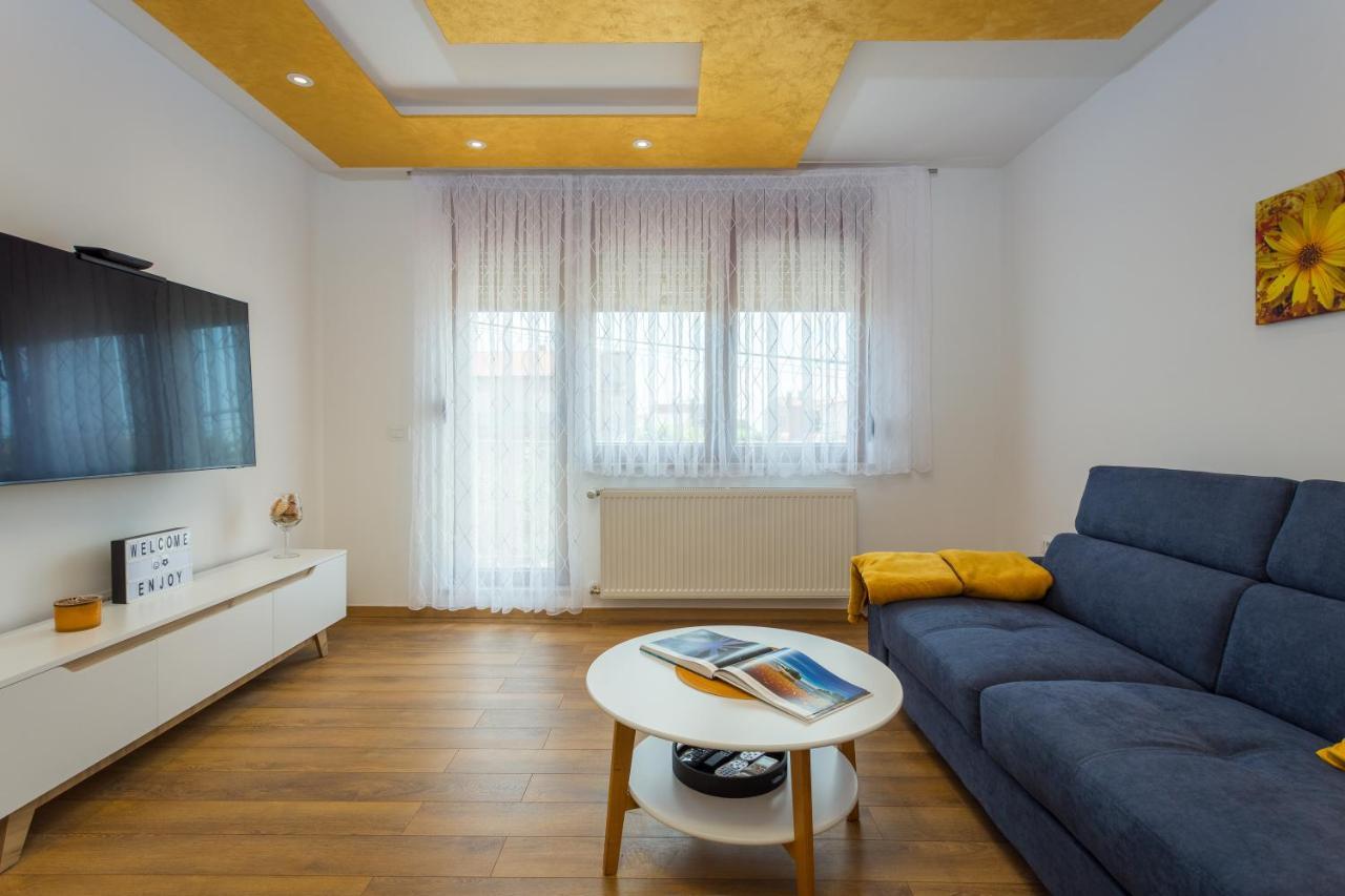 Lumalu Apartment Galižana Екстериор снимка