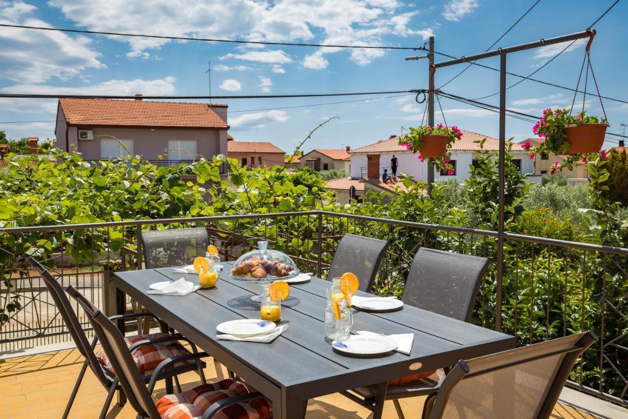 Lumalu Apartment Galižana Екстериор снимка